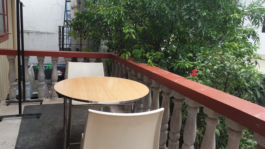 Christopher B&B And Apartments (Adults Only) Paranaque City Exterior foto