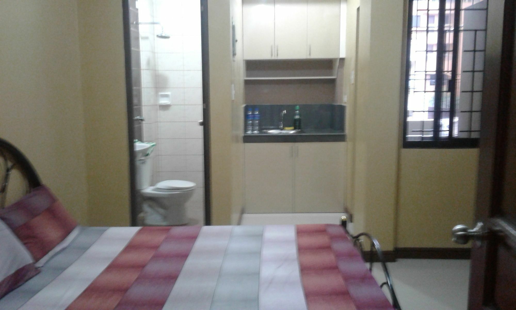 Christopher B&B And Apartments (Adults Only) Paranaque City Exterior foto